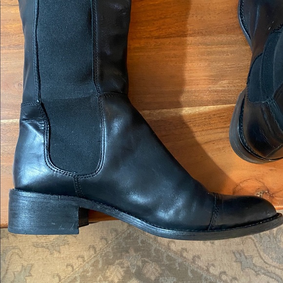 Black Leather Knee-High Boots - Picture 6 of 7